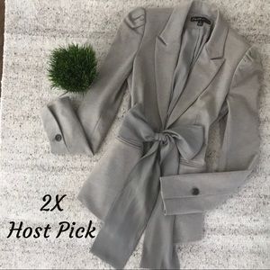 🌟3X🌟HP Elizabeth and James Blazer With Silk Tie